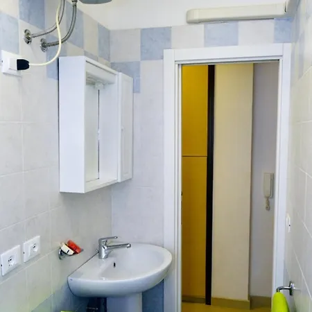 Apartment Lara A16