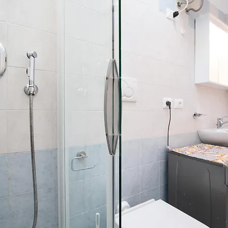Lara A16 Apartment