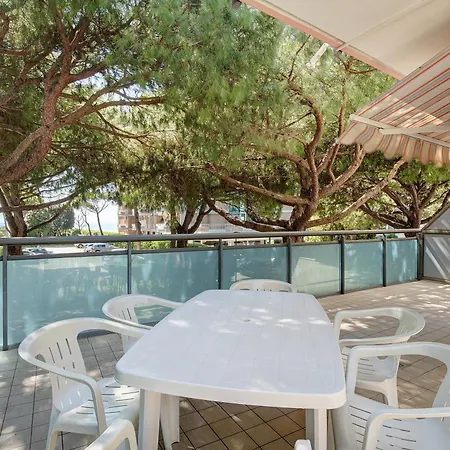 Appartement Lara A16 *